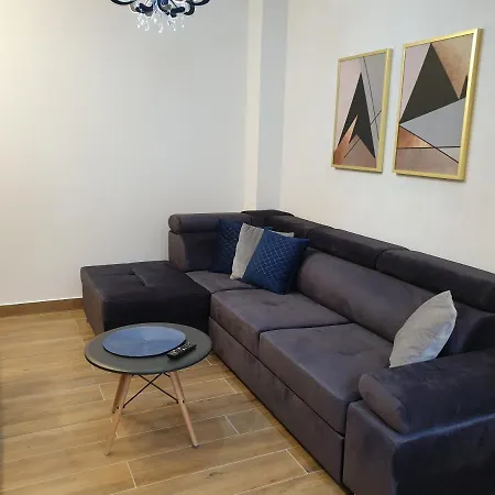 דירה Mila קרפאז'